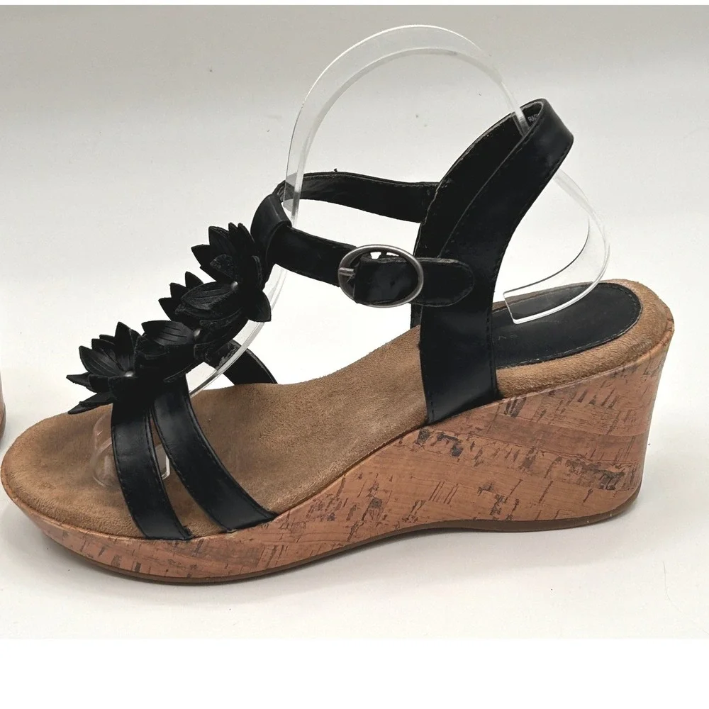 Wear‎ Ever Black Floral Wedge Sandals Womens Size 9 Cork Platform Comfort